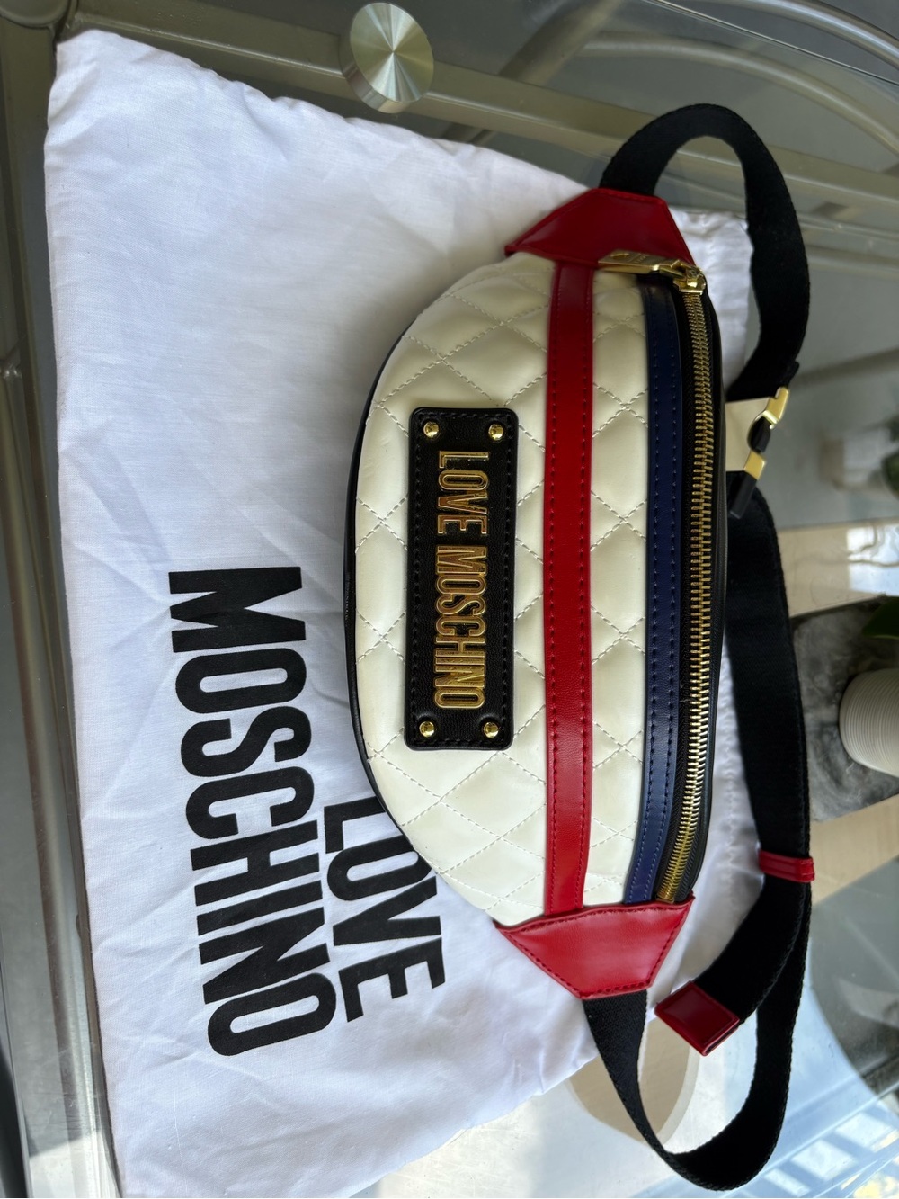 Love Moschino Quilted Cream, Red & Navy Belt Bag with Gold Logo - Picture 3 of 9